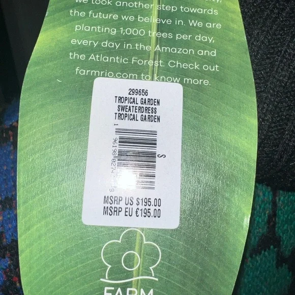 Farm Rio Sweater Dress Tropical Garden - Picture 6 of 6